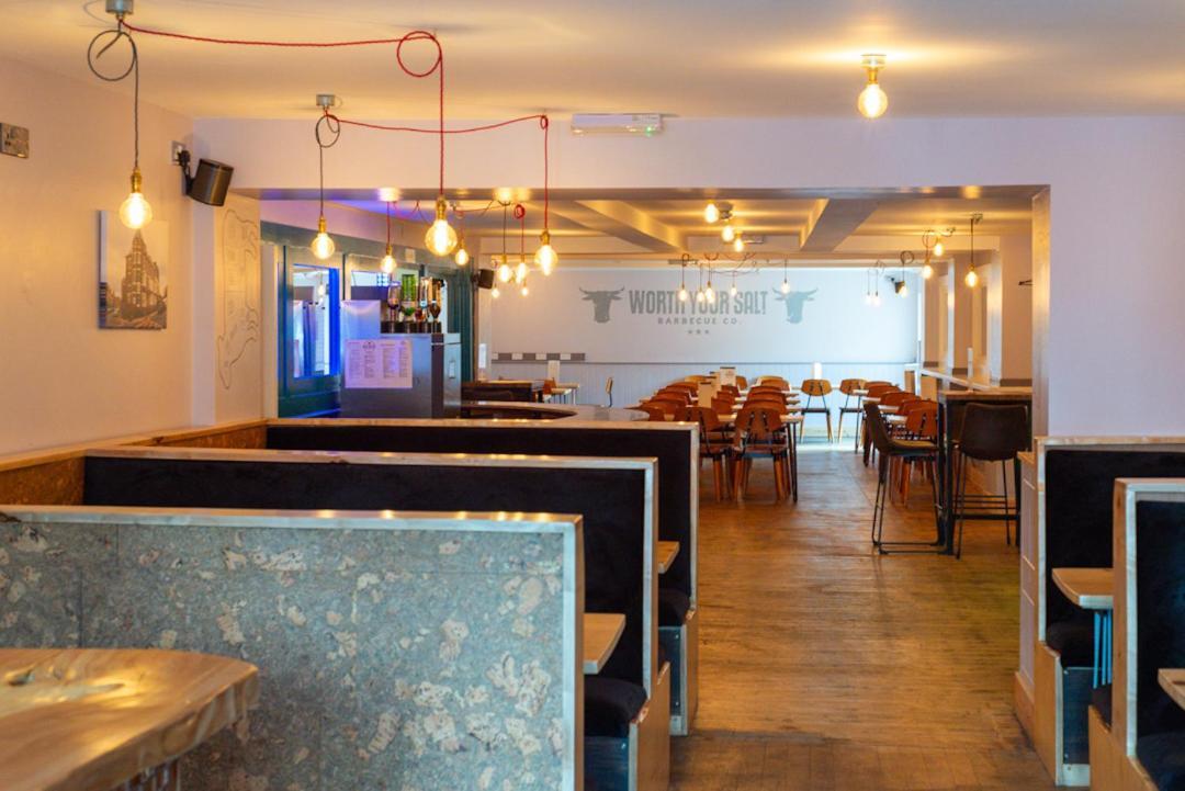 לנדרינדוד וולס Hampton Hotel & Restaurant מראה חיצוני תמונה