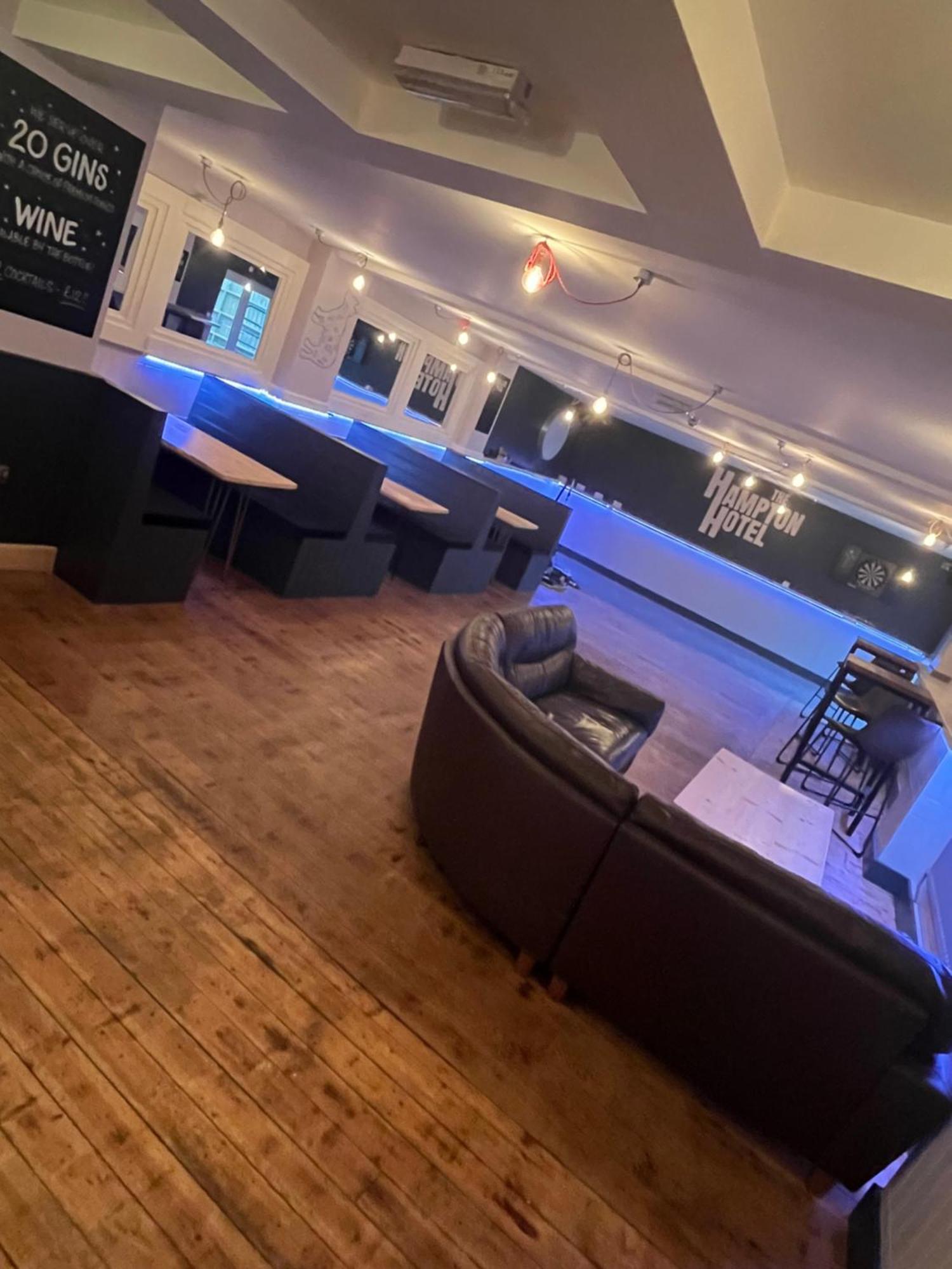 לנדרינדוד וולס Hampton Hotel & Restaurant מראה חיצוני תמונה